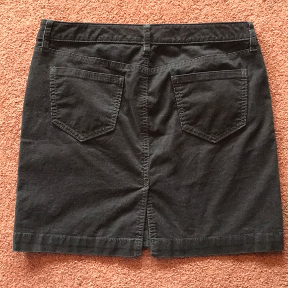 Old Navy corduroy skirt - Picture 2 of 2